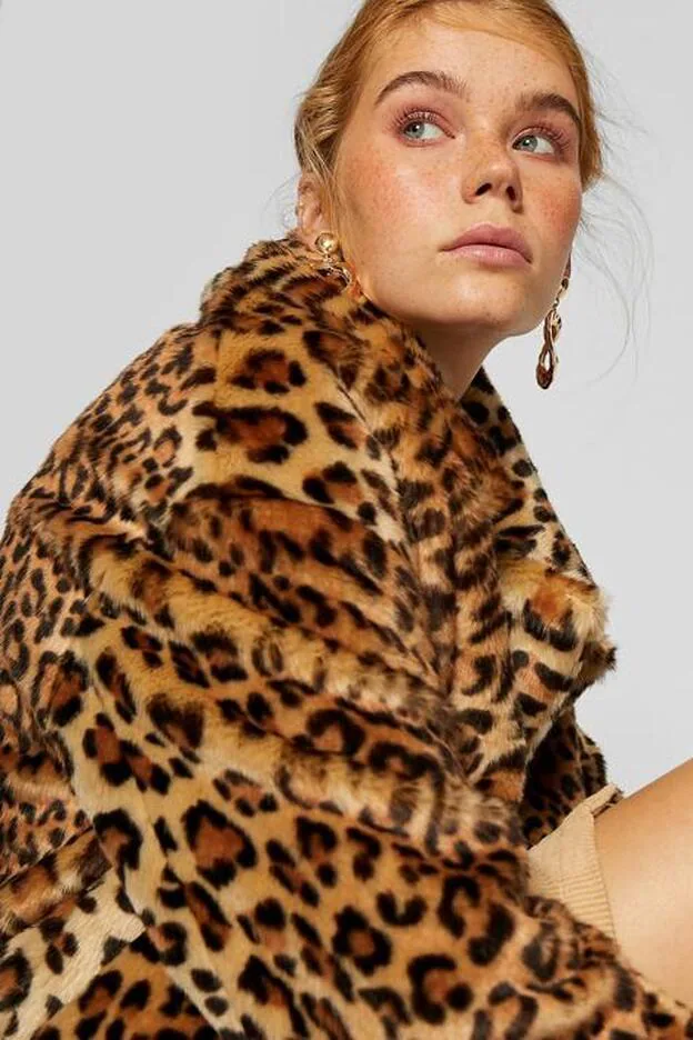 Adaptación Preservativo Disciplinario Te atreves con un abrigo de leopardo? Estos son "low cost" y te encantarán  | Mujer Hoy