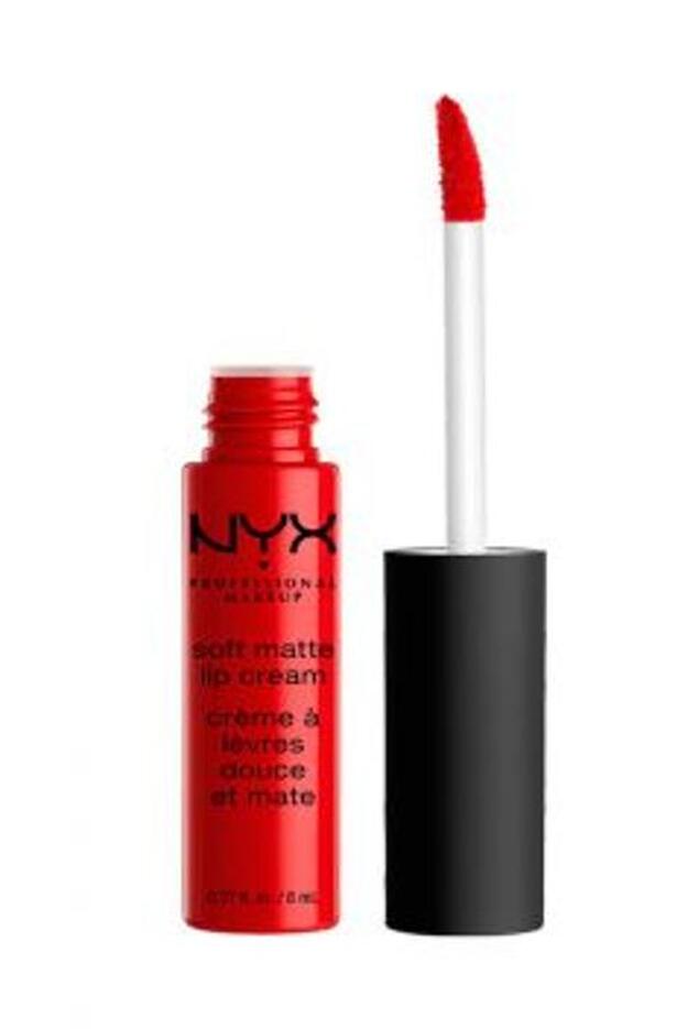 Labial Líquido Soft Matte de Nyx Professional Makeup, en el tono SMLC01: Amsterdam (6,90 euros).