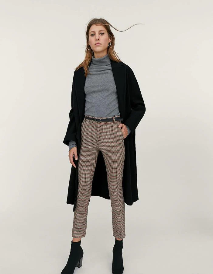 Permuta traqueteo Jirafa Fotos: Los nuevos pantalones y jeans de Stradivarius con los que presumir  de 'tipazo' | Mujer Hoy