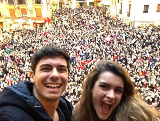 Amaia Romero y Alfred García en una de esas fotos que compartían en las redes sociales. Pincha sobre la foto para ver las parejas que, como ellos, rompieron en 2018./instagram.