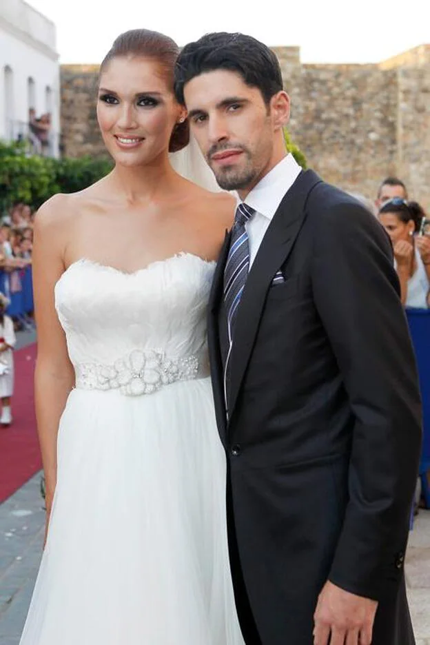 Alejandro Talavente y Jessica Ramírez en el día de su boda. Pincha sobre la foto para ver las parejas que rompieron en 2018./gtres.