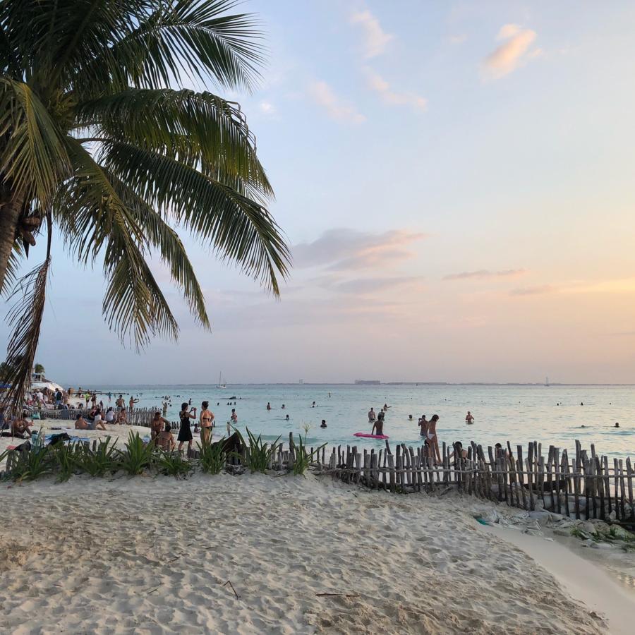 9. Playa Norte, Isla Mujeres, México