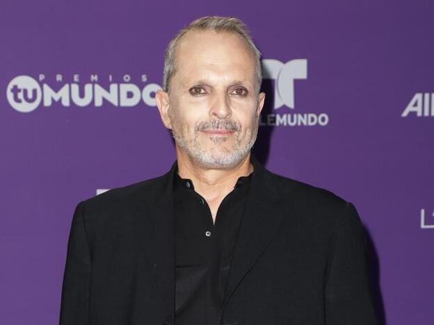 Miguel Bosé ha tomado la decisión de no viajar a España a declarar el próximo 7 de marzo. Pincha sobre la foto para ver las parejas que, como él y Nacho Palau rompieron en 2018./cordon prss.