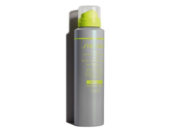 Sports Invisible Sun Protection Mist de Shiseido (45 €).