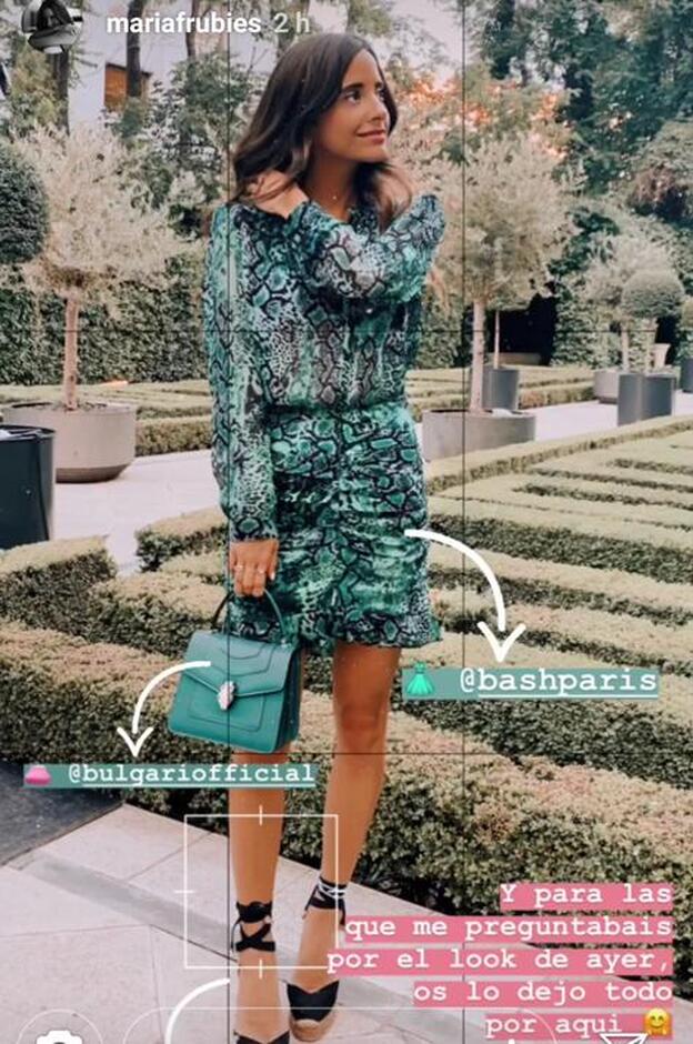 María Fernández-Rubíes ha lucido este lookazo con vestido animal print en sus recientes stories de Instagram.