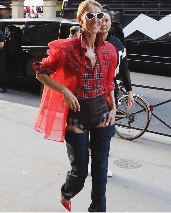 Una cowgirl fashion.