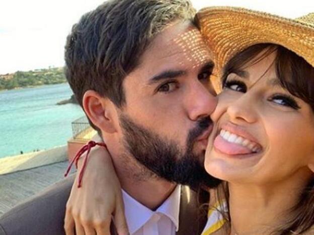 Sara Sálamo e Isco Alarcón protagonizan un emotivo encuentro./instagram.