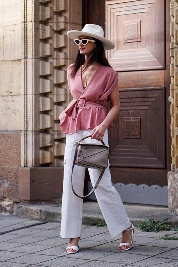 Una blusa estilosa puede arreglar cualquier look. Pincha en la foto para ver las blusas y tops más espectaculares de la nueva colección de Zara./Instagram de miss mondo