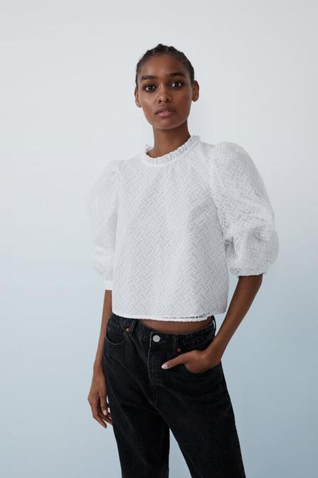 Blusa de la nueva colección de Zara (22,95 euros).