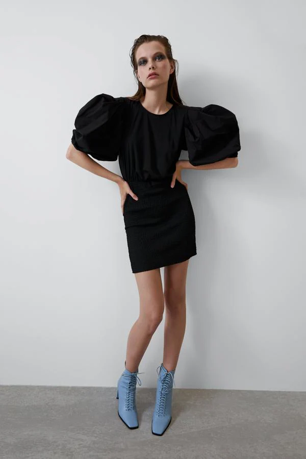 Fotos: Los 10 vestidos negros más bonitos de colección menos de 40 euros) | Mujer Hoy