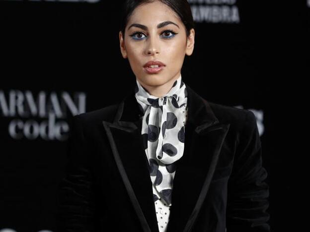 Mina El Hammani (de 'Élite') ha llevado el maquillaje perfecto para  resaltar los ojos marrones | Mujer Hoy