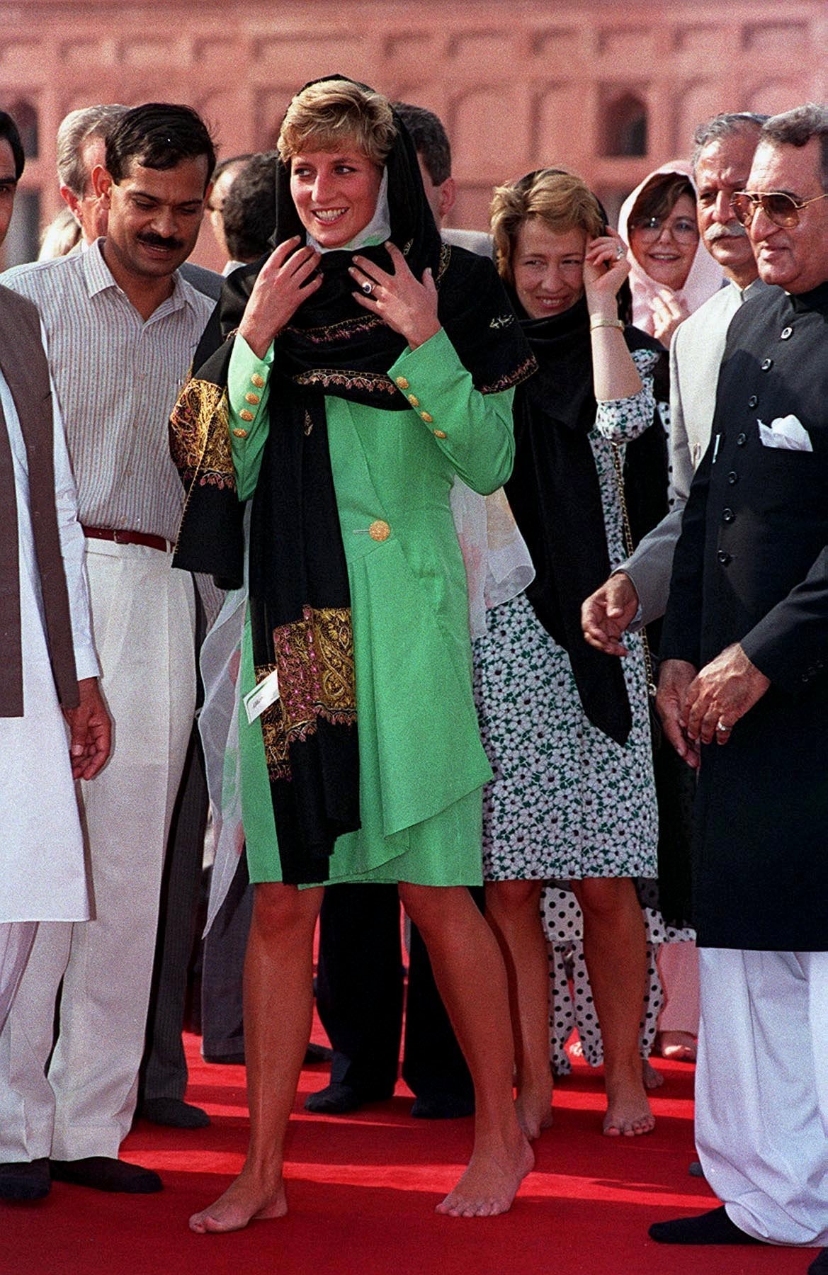 Los looks de Lady Di en Pakistán