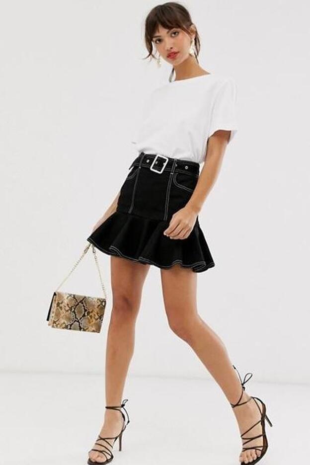 Minifalda de River Island, a la venta en Asos (43,99 euros).