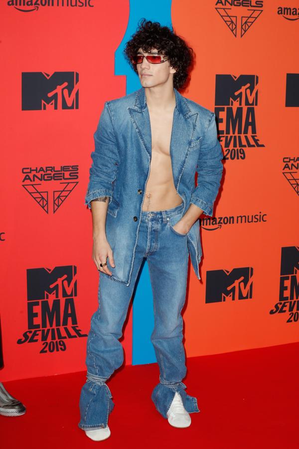 La alfombra roja de los MTV EMA: Jorge López
