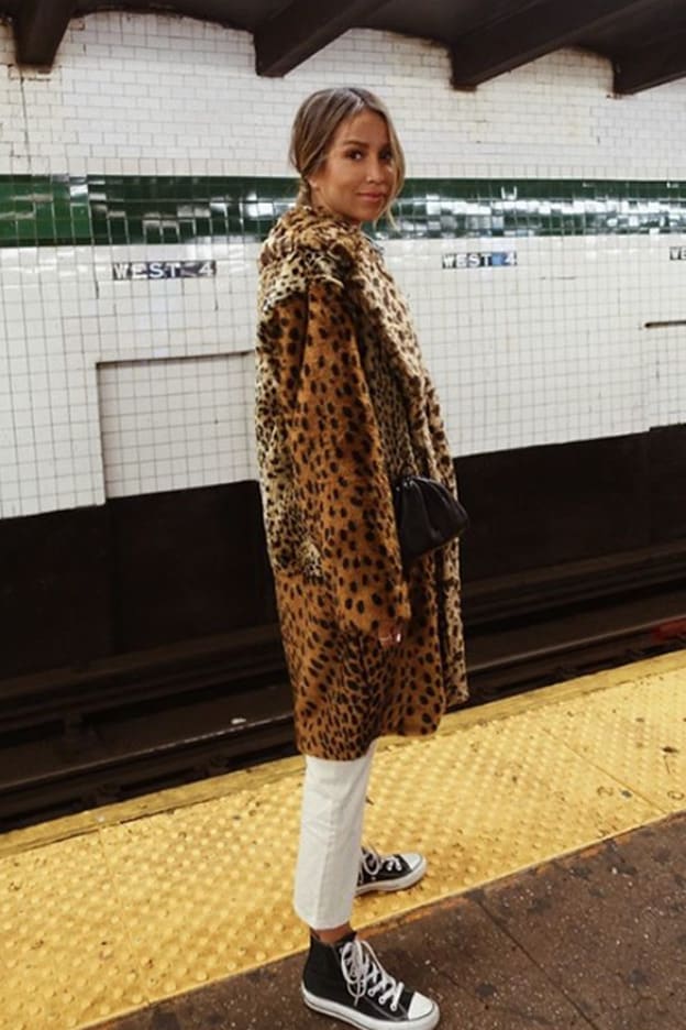 Sincerely Jules lleva el look que necesitas ya: abrigo de leopardo ... حبوب الصنوبر