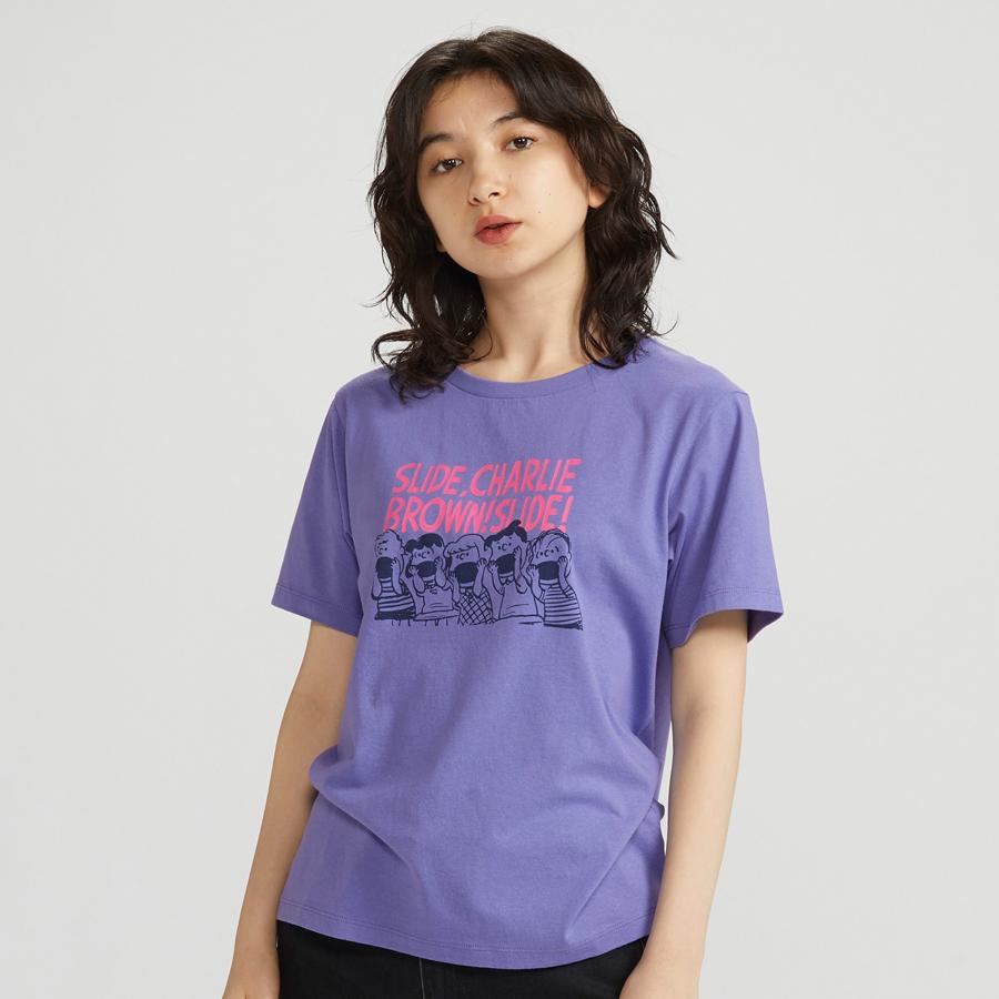 Uniqlo celebra los 70 años de Snoopy con una colección de camisetas tan originales como bonitas