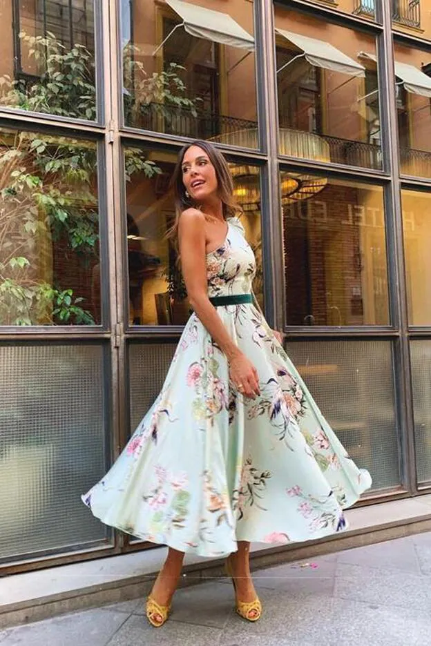 loseta clásico Prestado El vestido de invitada perfecto para tus bodas de primavera lo tiene Rocío  Osorno | Mujer Hoy