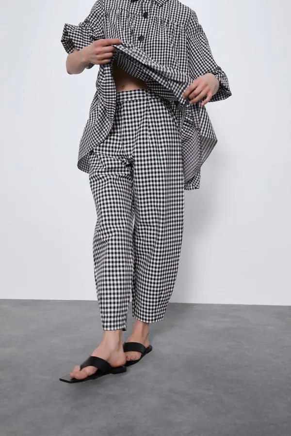 negocio profundizar Económico Fotos: La última colección de Zara viene con seis pantalones perfectos para  nuestros looks veraniegos | Mujer Hoy