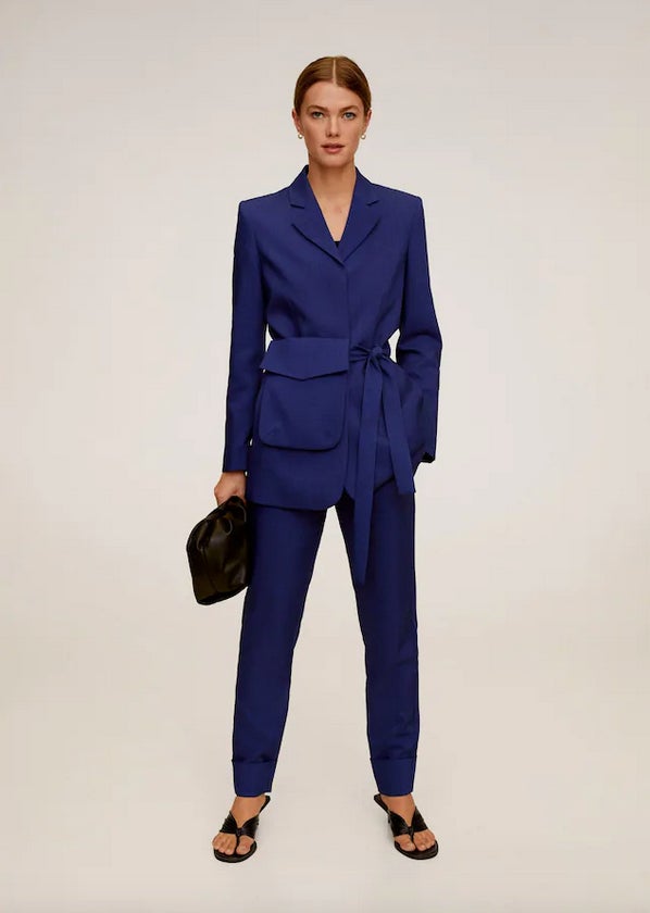 Once blazers perfectas para marcar tendencia en tus reuniones virtuales