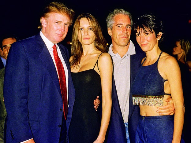 Junto a Donald y Melania Trump y Jeffrey Epstein.