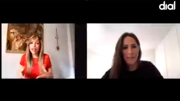 Malú durante la videoentrevista en Cadena Dial.