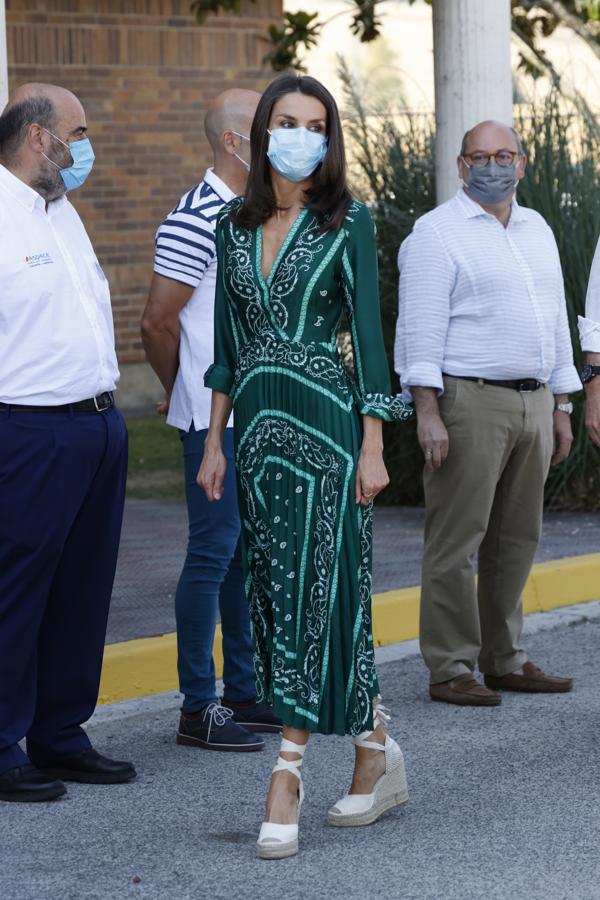 Todos los looks de la reina Letizia en su gira por España