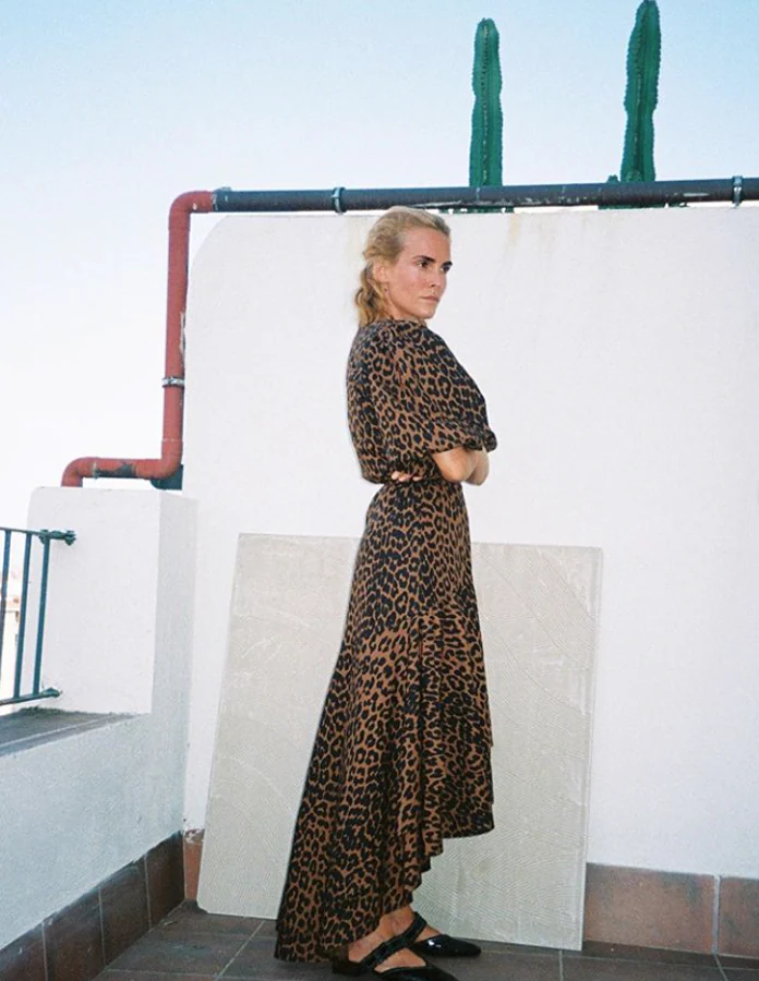 Cerdito industria canal Fotos: Nos vamos a volver a enamorar del leopardo: vestidos y tops de Zara  y H&M que visten como si fueran del lujo (y también en talla curvy) | Mujer  Hoy