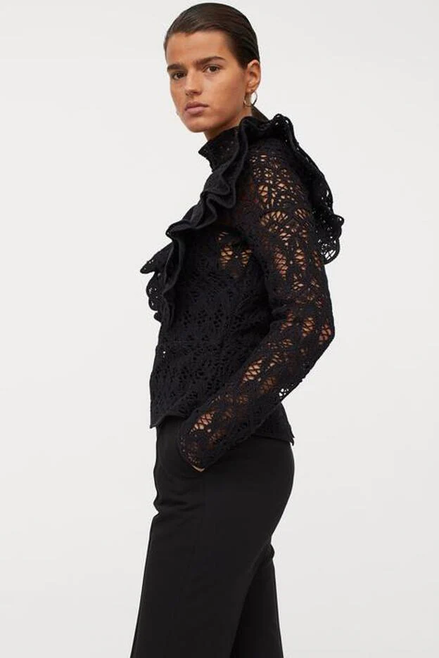 Esta blusa de de H&M tan y elegante está a punto de agotarse | Mujer Hoy