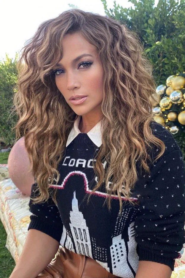 Pincha en la foto de Jennifer Lopez para ver 20 peinados que ponen y quitan años./INSTAGRAM
