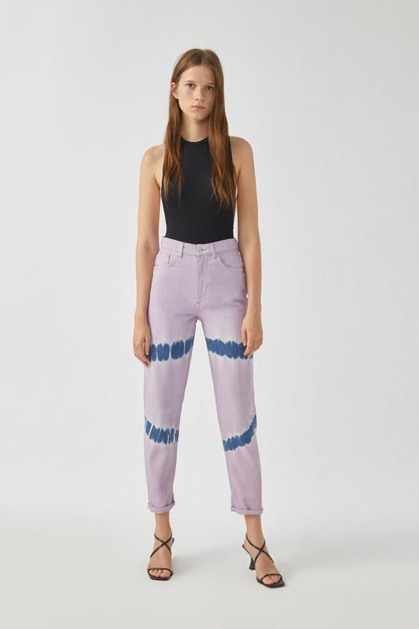 Vaqueros tie-dye Pull&Bear: 35,99 euros