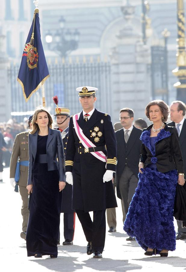 El vestido de doña Letizia en la Pascua Militar de 2012