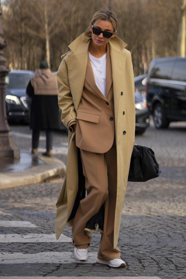 Los mejores looks de las parisinas para días de lluvia