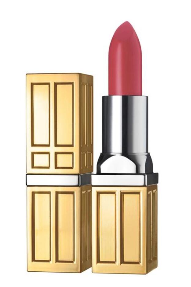 Beautiful Color Moisturizing Lipstick de Elizabeth Arden.