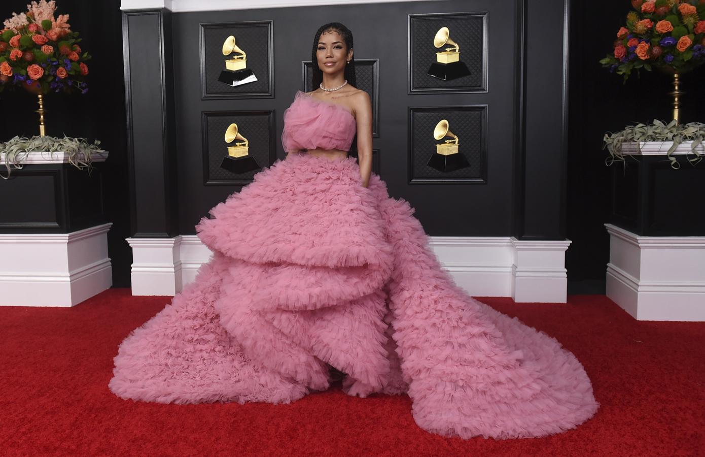 Las mejor y peor vestidas de la alfombra roja de los Premios Grammy 2021