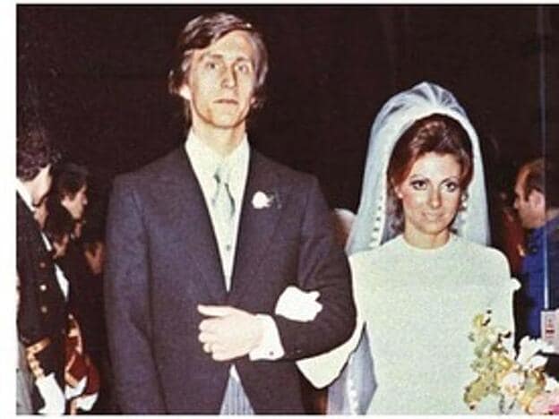 La joven pareja pasó por el altar en 1973. En el 85 se separaron; el divorcio llegó en el 91