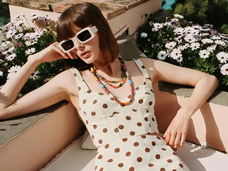 Fotos: blusas, faldas: Zara convierte los lunares en protagonistas de nuestras favoritas para la primavera | Mujer Hoy
