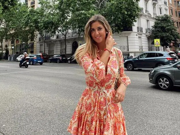 El camisero viral de Zara que todas tienen (y es este romántico que arrasando en Instagram | Mujer Hoy