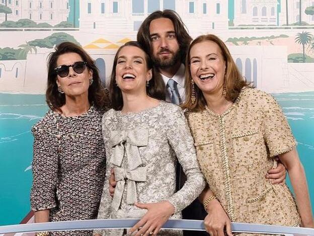 Carolina de Mónaco y Carole Bouquet, dos suegras con una desgracia en común que las ha convertido en las mejores amigas