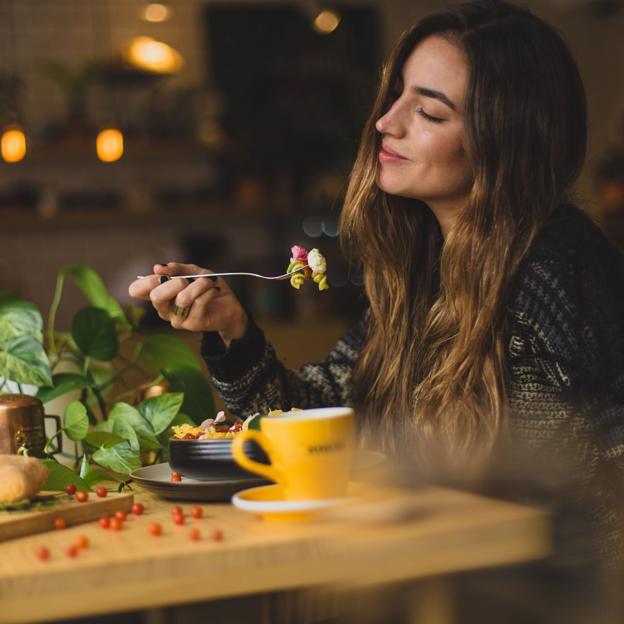 Mindful eating o cómo comer consciente puede ayudarte definitivamente a mejorar los resultados de tu dieta