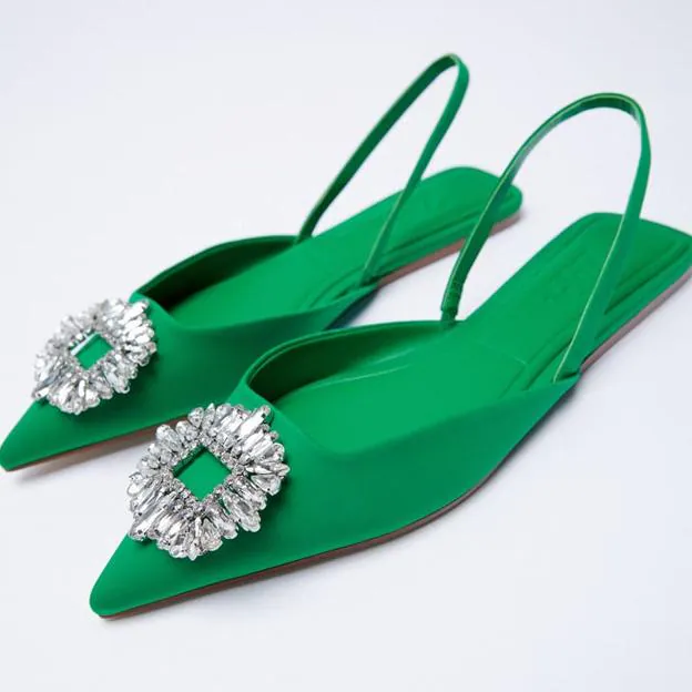 Idea genial las influencers en Instagram: chándal low cost zapatos joya clonamos en Zara) | Mujer Hoy