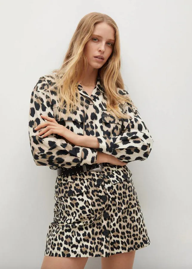 Negligencia médica cascada Mojado Cebra o leopardo? La nueva colección de Mango tiene los vestidos,  minifaldas y camisas con estampado animal que estábamos deseando | Mujer Hoy