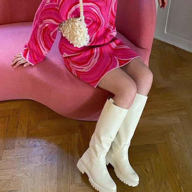 Cuña Regularidad Condición Botas blancas: los zapatos más exitosos y versátiles de la temporada  inspirados en los años 60 que sientan ideal con mini vestidos | Mujer Hoy