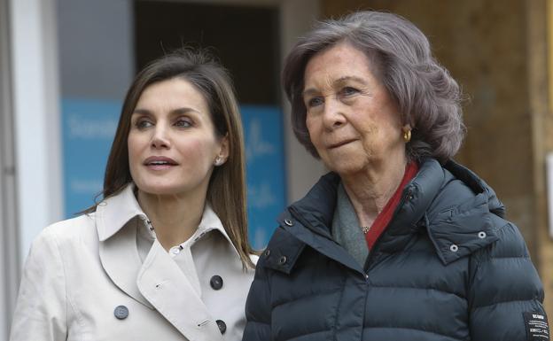 Letizia y Sofía, pocos meses después del incidente de Palma de Mallorca.