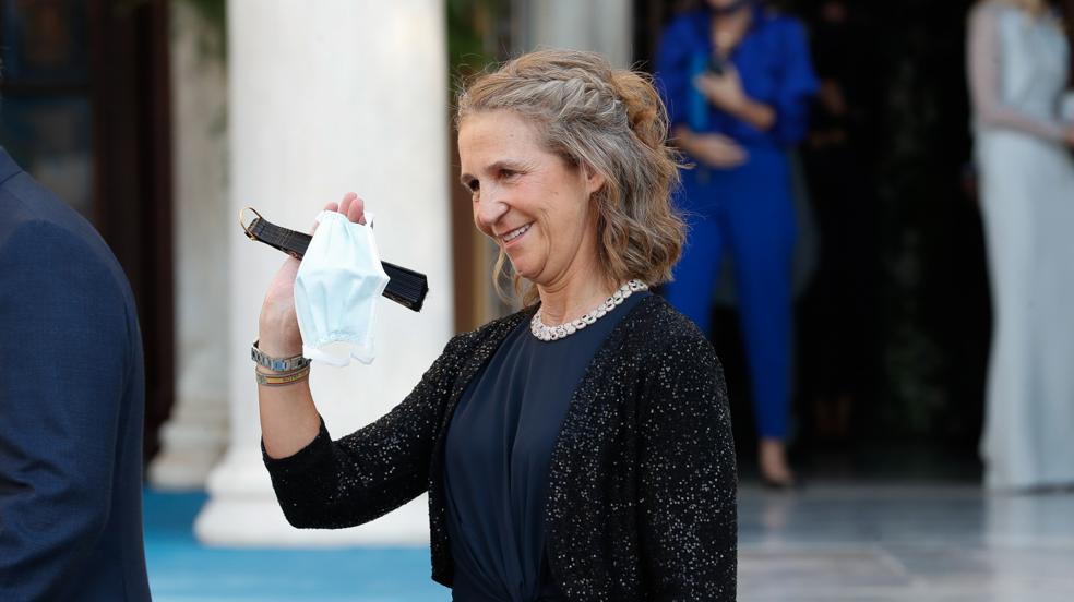 De las gafas de corazón de Tatiana Santo Domingo (nuera de Carolina de Mónaco) al recogido romántico de la infanta Elena, todas las invitadas de lujo a la boda de Felipe de Grecia y Nina Flohr