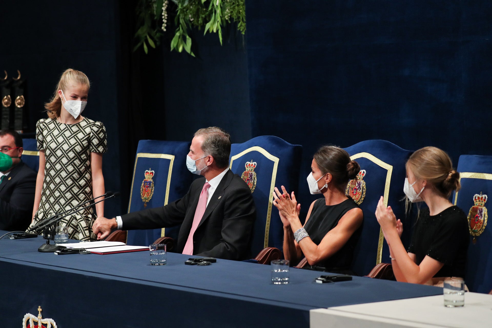 Las fotos más tiernas de la Princesa Leonor: Premios Princesa Asturias 2021