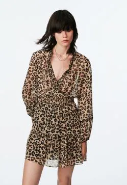 El estampado de leopardo es el print viral que ya es tendencia Zara lo confirma con sus novedades. Mujer Hoy