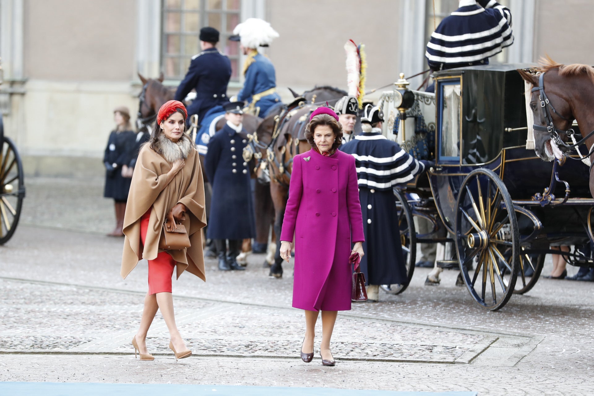 Los mejores looks de Letizia en Suecia: recepción de bienvenida de Silvia y Carlos Gustavo de Suecia