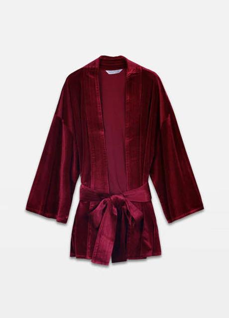 El kimono de Compañía Fantástica está rebajado a 37,95 €