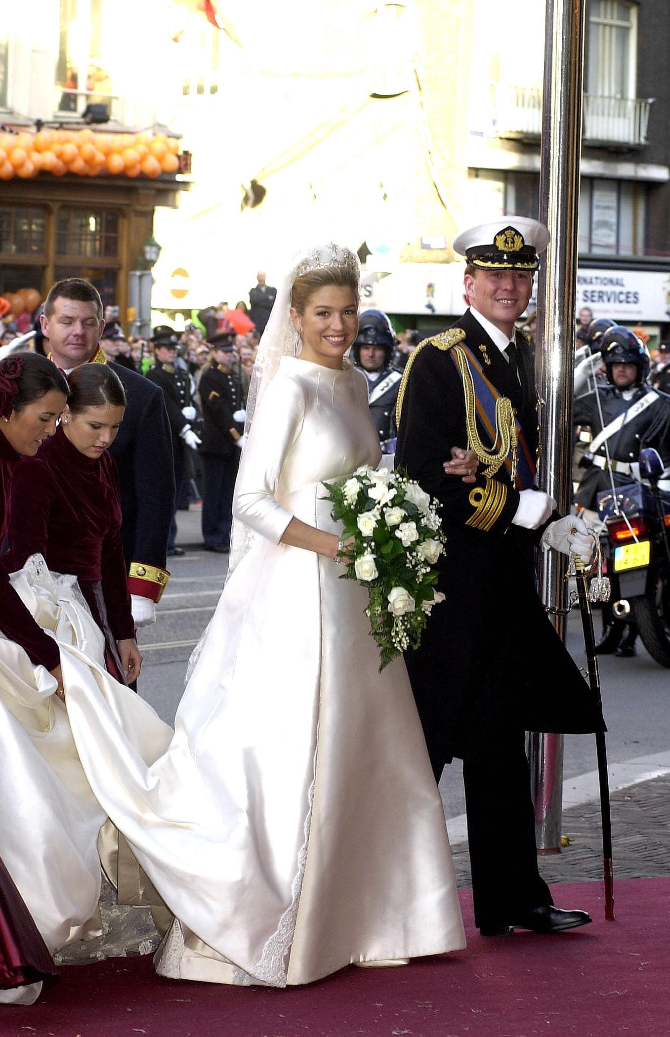 Los mejores looks de la reina Máxima de Holanda: vestido de novia