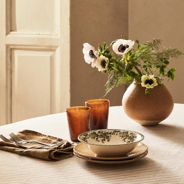 Las novedades deco de Zara Home que necesitas comprar antes de que se agoten (porque van a transformar tu salón, tu comedor y tu cocina por menos de 30 euros)